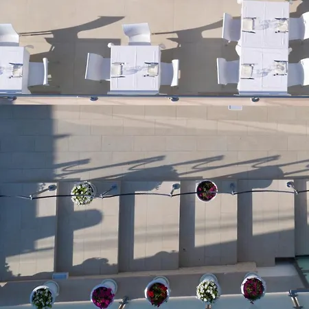 Hotel Li Pali & Restaurant 3*