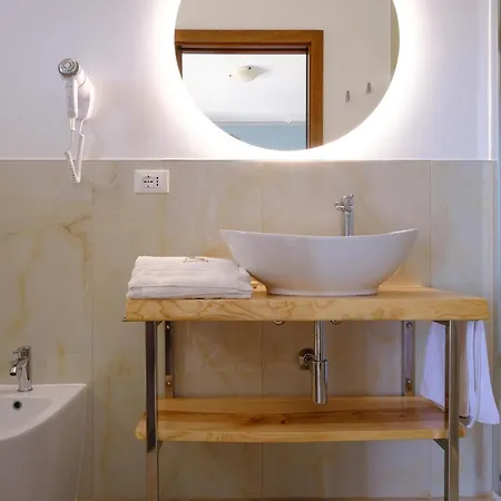 Hotel Li Pali & Restaurant Torre Pali