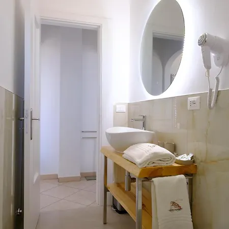 Li Pali & Restaurant 3* Torre Pali