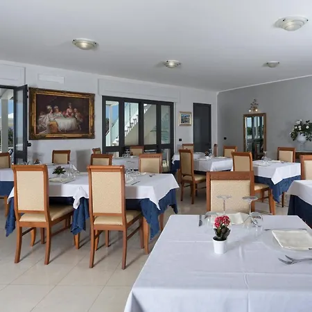 Li Pali & Restaurant 3*