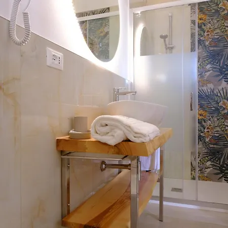 ホテル Li Pali & Restaurant