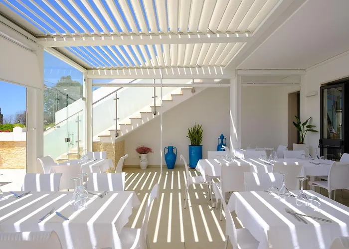 Li Pali & Restaurant 3*