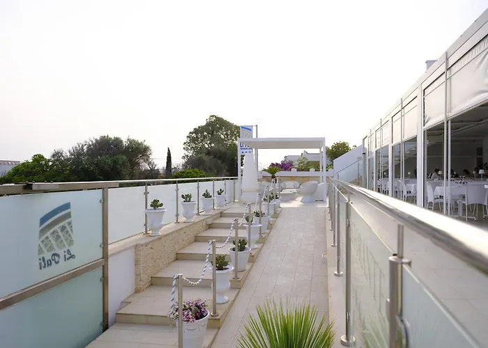 Li Pali & Restaurant