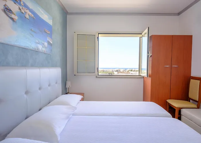 Hotel Li Pali & Restaurant 3*